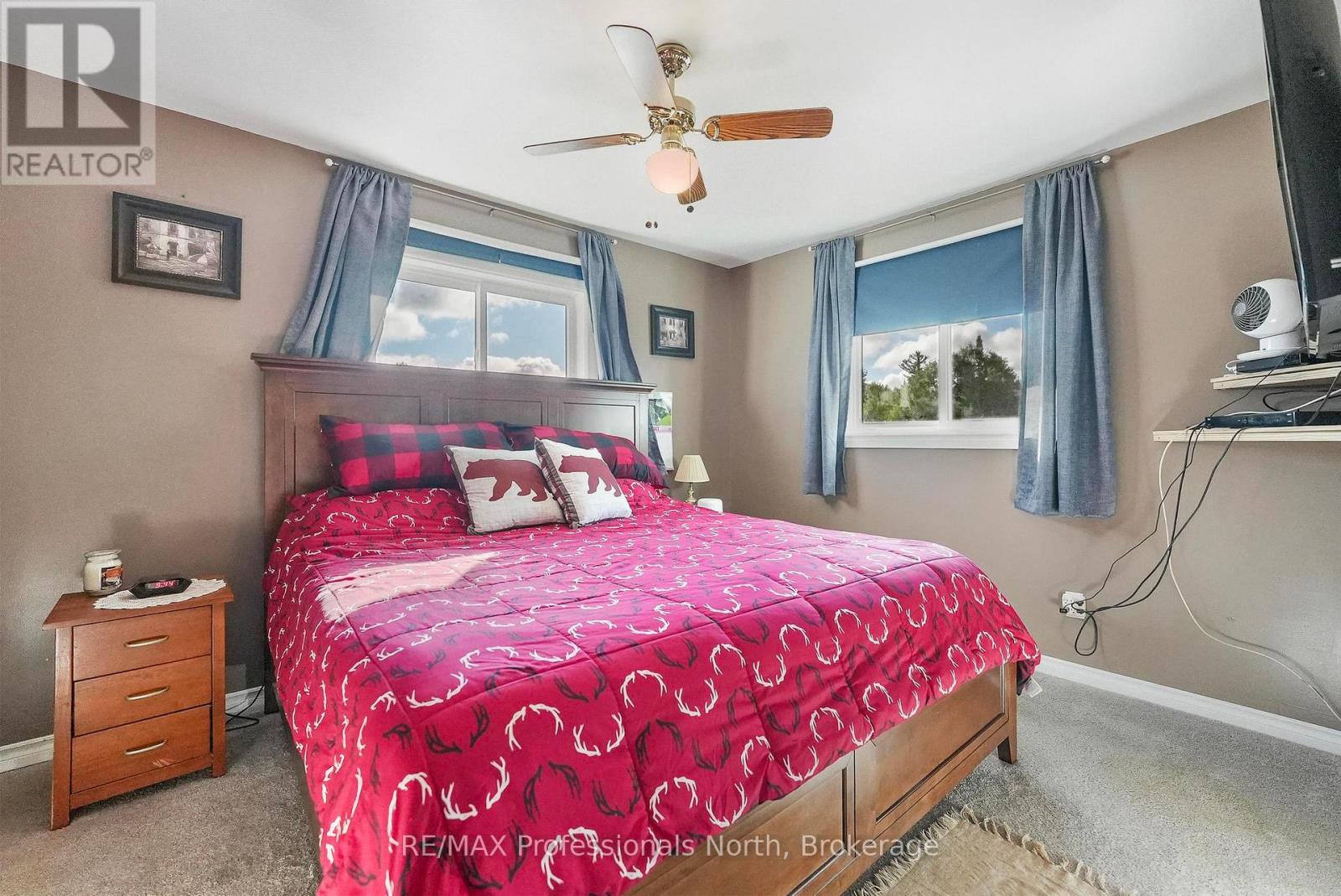 4072 Gelert Road, Minden Hills, Ontario  K0M 2K0 - Photo 15 - X12377894