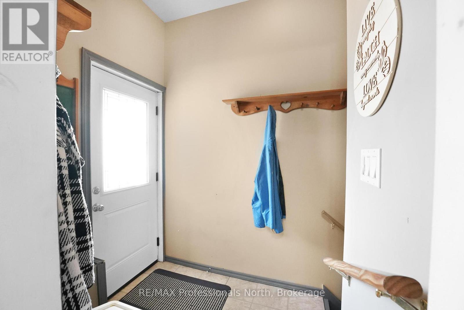 4072 Gelert Road, Minden Hills, Ontario  K0M 2K0 - Photo 5 - X12377894