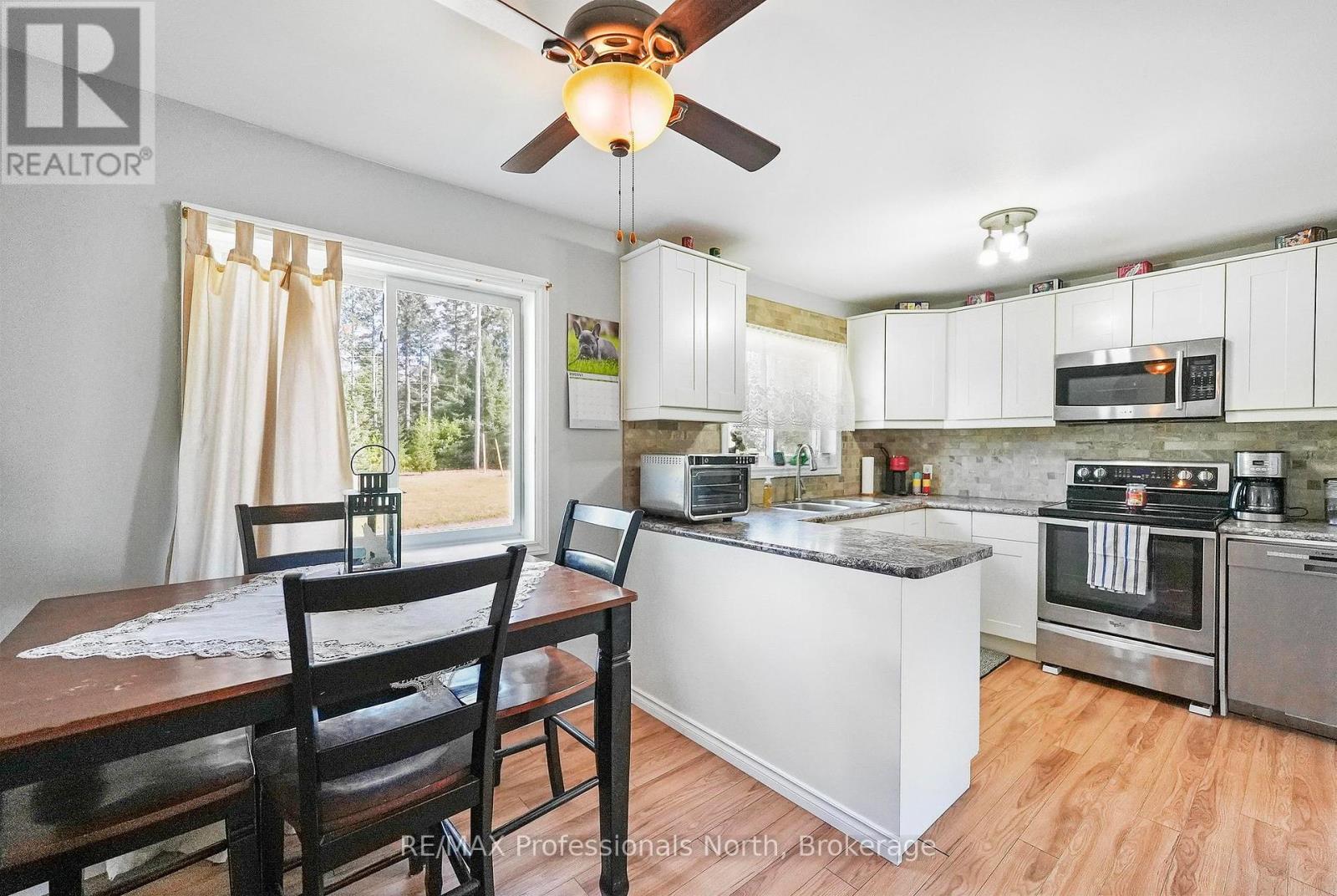 4072 Gelert Road, Minden Hills, Ontario  K0M 2K0 - Photo 7 - X12377894