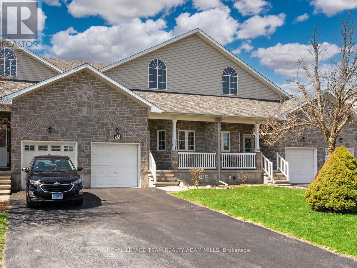 98 Patterson Crescent, Carleton Place, Ontario  K7C 4P3 - Photo 1 - X12377879