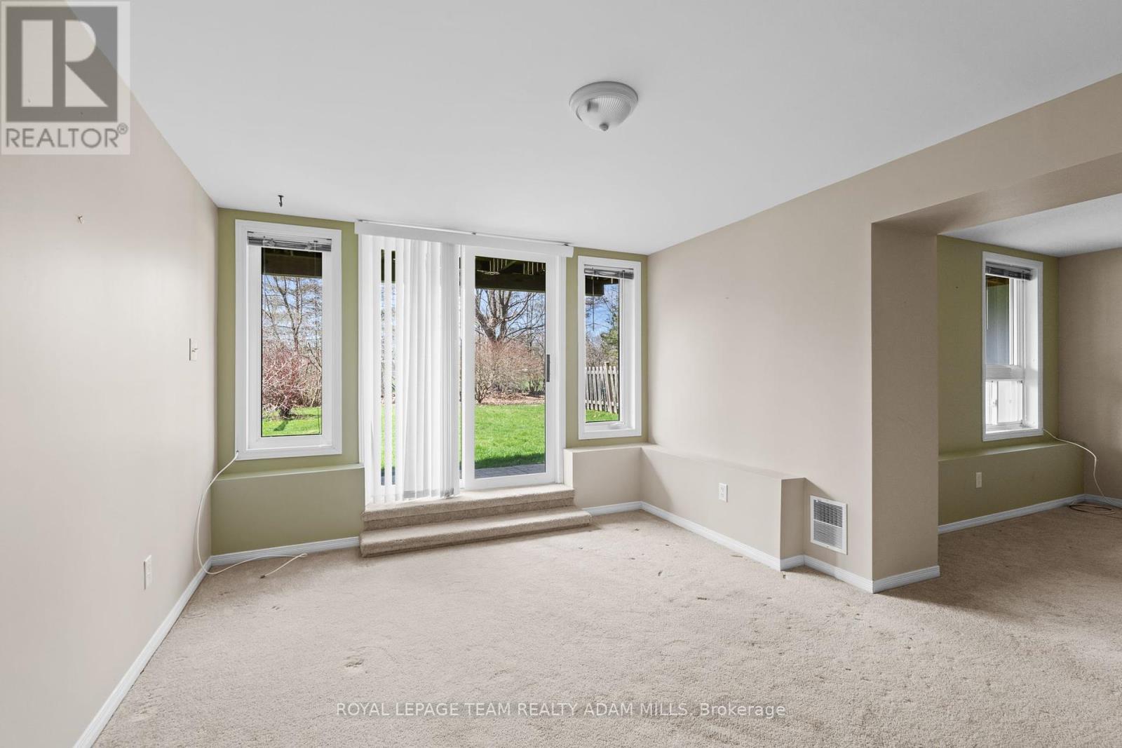 98 Patterson Crescent, Carleton Place, Ontario  K7C 4P3 - Photo 33 - X12377879
