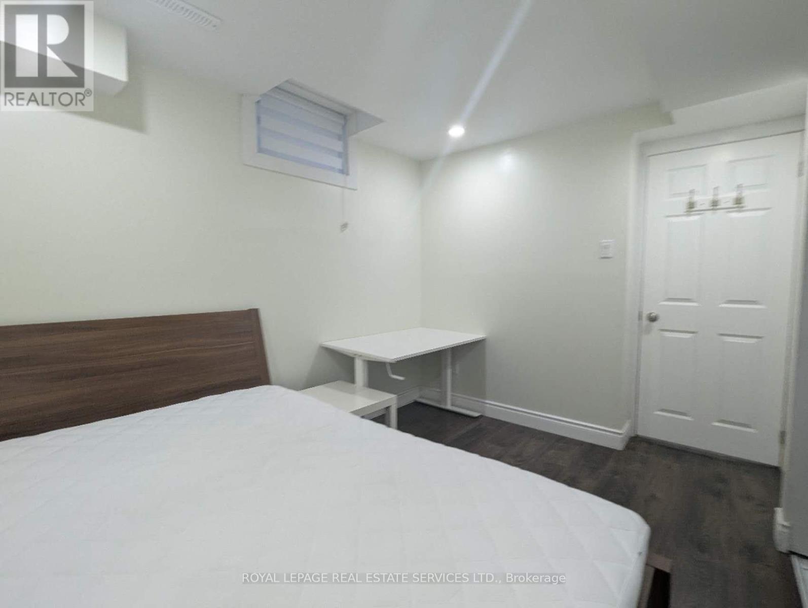 Basement - 6057 Leeside Crescent, Mississauga, Ontario  L5M 5K6 - Photo 17 - W12377653