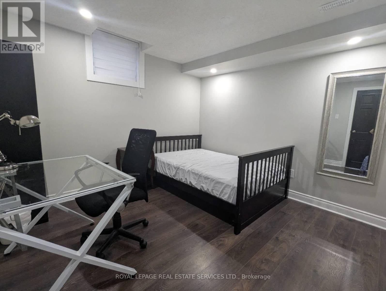 Basement - 6057 Leeside Crescent, Mississauga, Ontario  L5M 5K6 - Photo 13 - W12377653