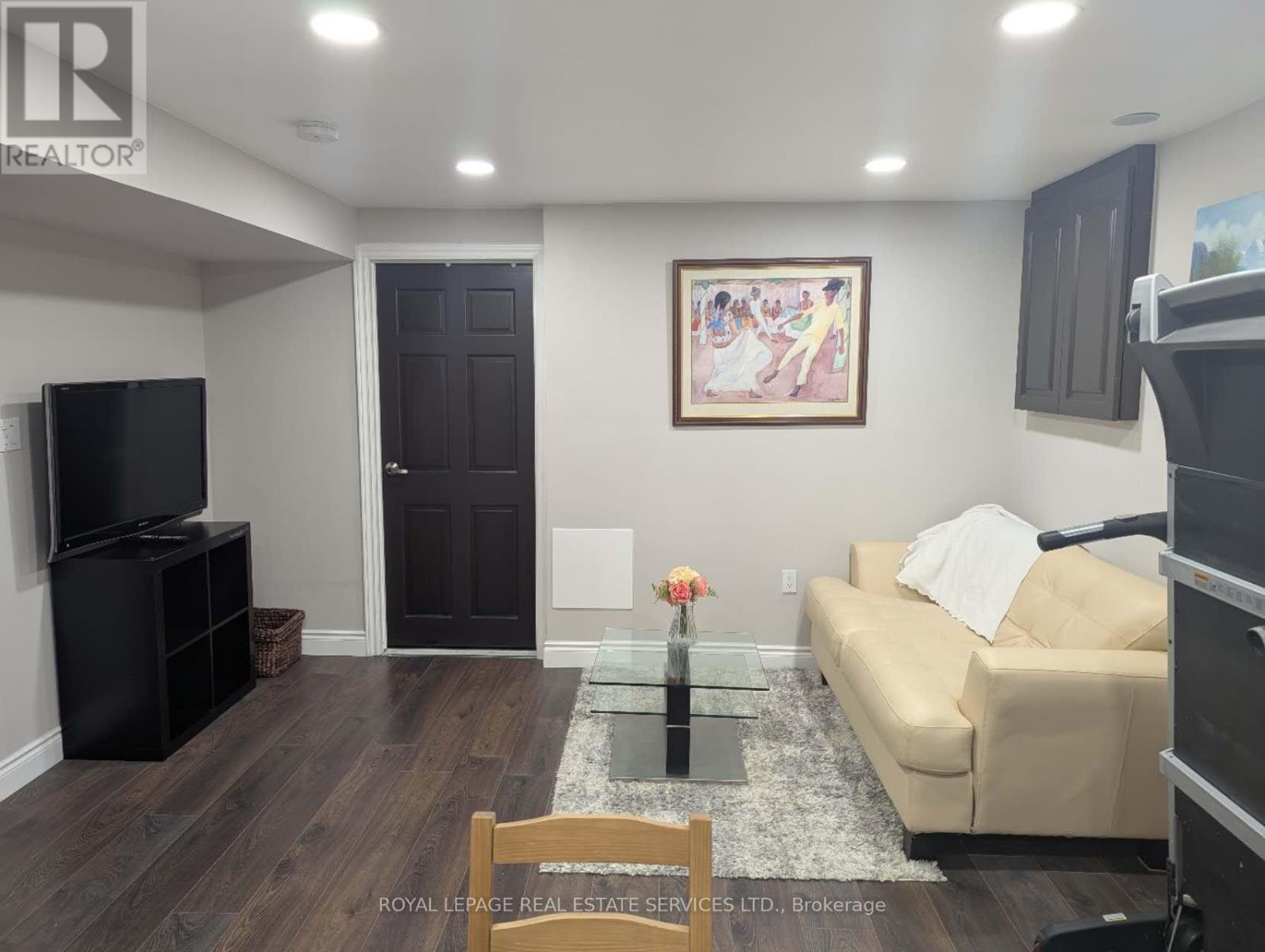 Basement - 6057 Leeside Crescent, Mississauga, Ontario  L5M 5K6 - Photo 7 - W12377653
