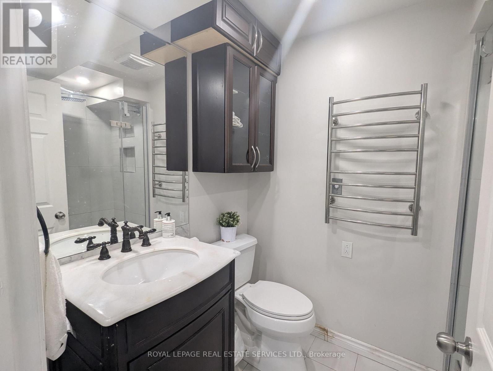 Basement - 6057 Leeside Crescent, Mississauga, Ontario  L5M 5K6 - Photo 18 - W12377653