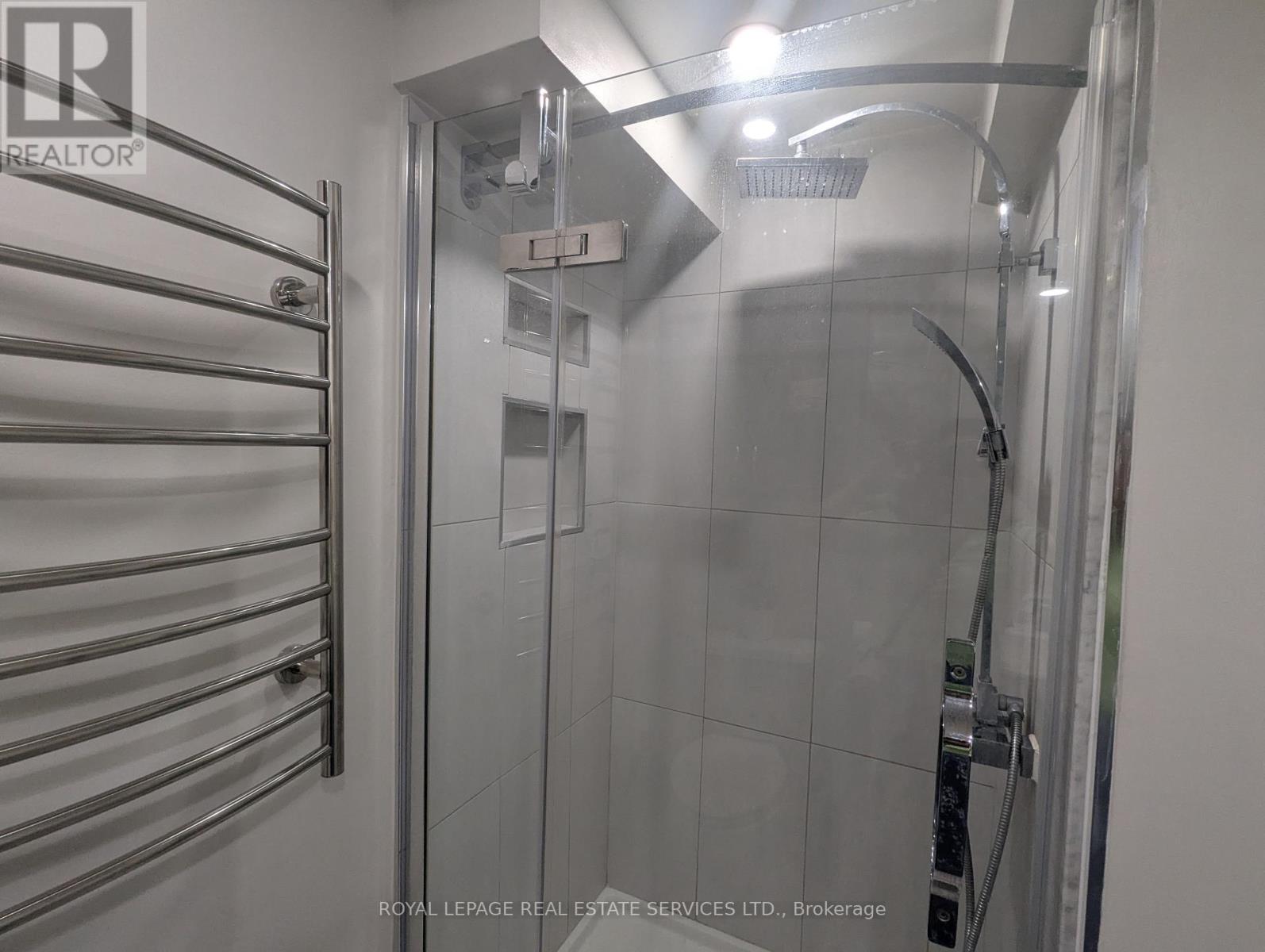 Basement - 6057 Leeside Crescent, Mississauga, Ontario  L5M 5K6 - Photo 19 - W12377653