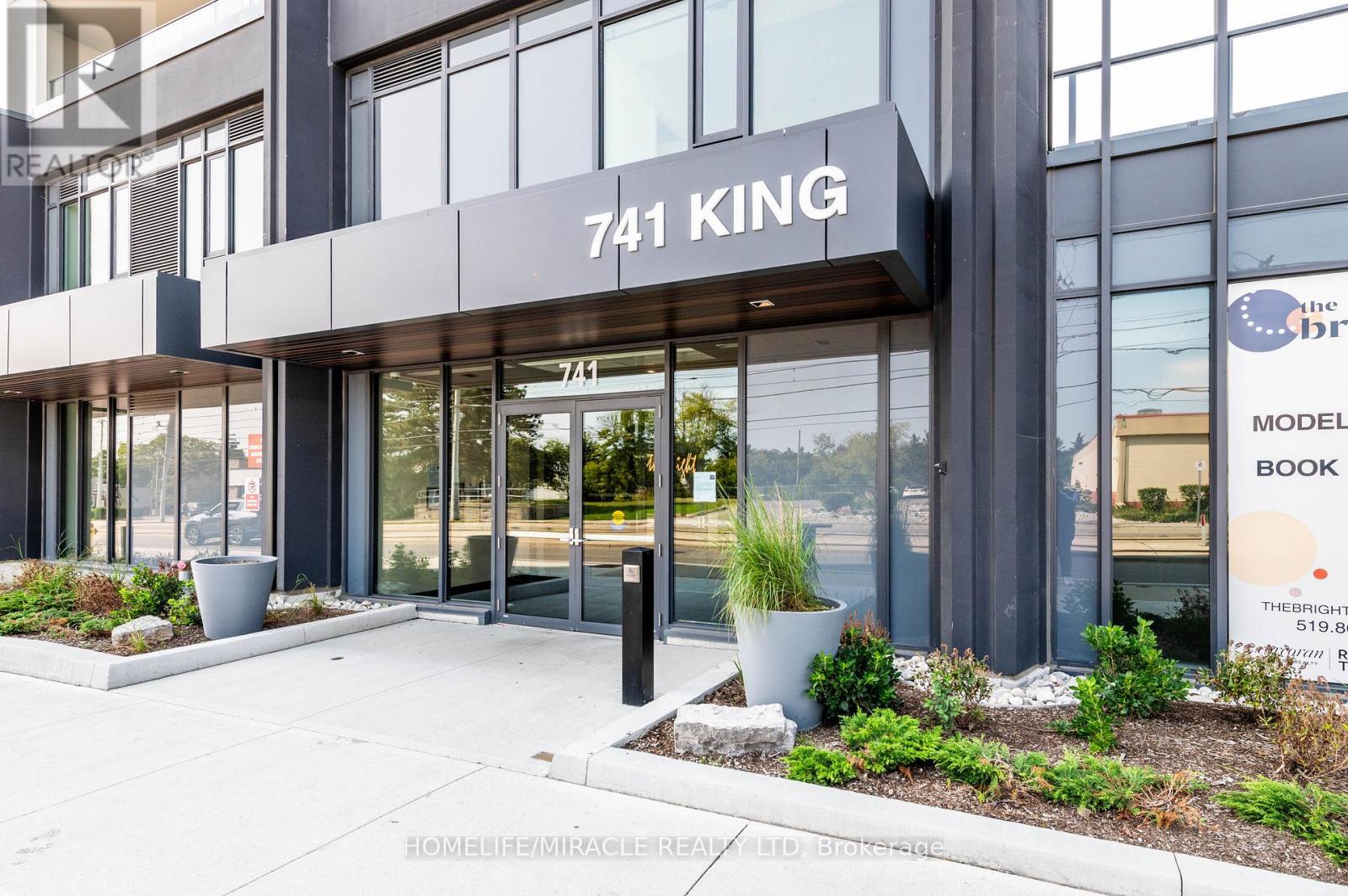 401 - 741 King Street W, Kitchener, Ontario  N2G 0E9 - Photo 16 - X12376936