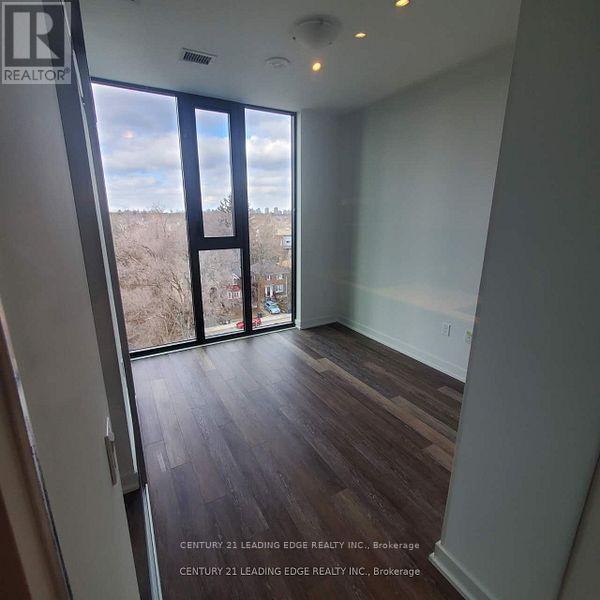 705 - 250 Lawrence Avenue W, Toronto, Ontario  M5M 1B1 - Photo 5 - C12347495
