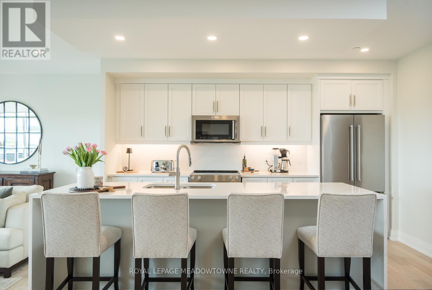 1301 - 71 Wyndham Street S, Guelph, Ontario  N1E 5R3 - Photo 6 - X12377539