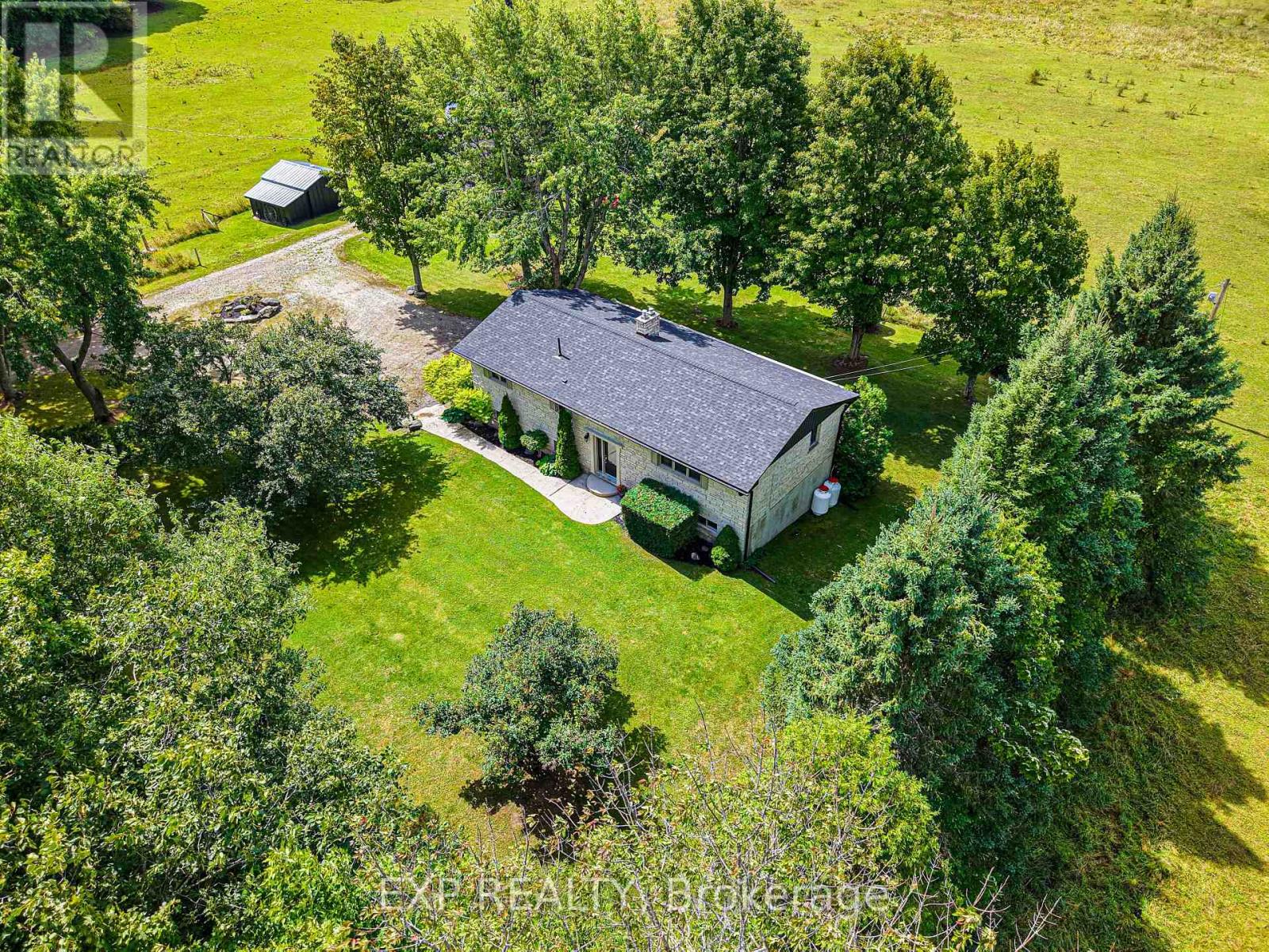 70408 Zion Church Road, Georgian Bluffs, Ontario  N0H 2T0 - Photo 1 - X12377292