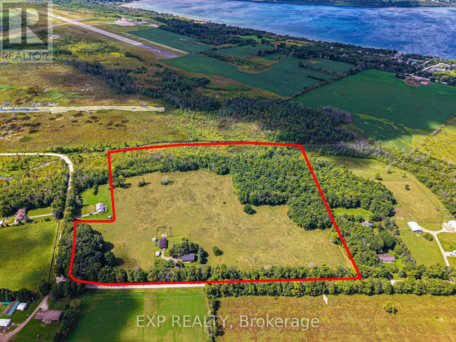 70408 Zion Church Road, Georgian Bluffs, Ontario  N0H 2T0 - Photo 2 - X12377292