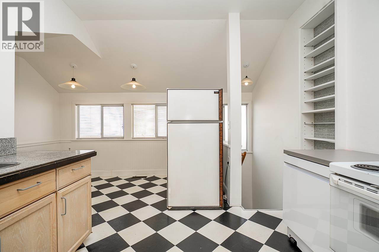 7386 Humphries Avenue, Burnaby, British Columbia  V3N 3E5 - Photo 15 - R3042900