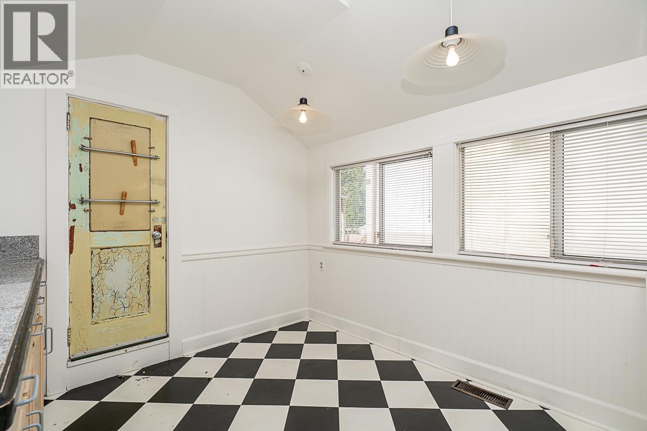 7386 Humphries Avenue, Burnaby, British Columbia  V3N 3E5 - Photo 16 - R3042900