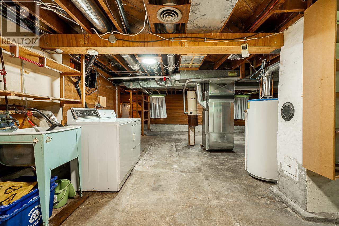 7386 Humphries Avenue, Burnaby, British Columbia  V3N 3E5 - Photo 28 - R3042900