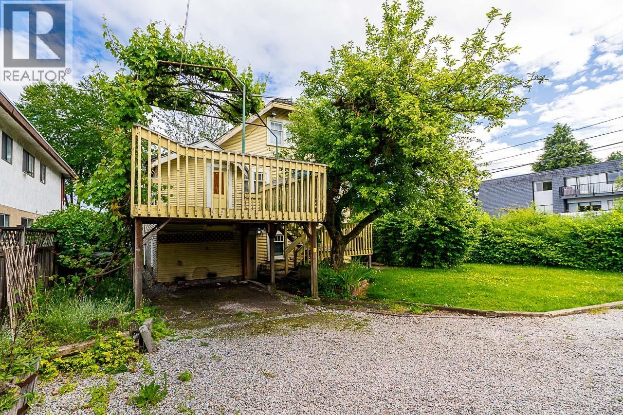 7386 Humphries Avenue, Burnaby, British Columbia  V3N 3E5 - Photo 36 - R3042900