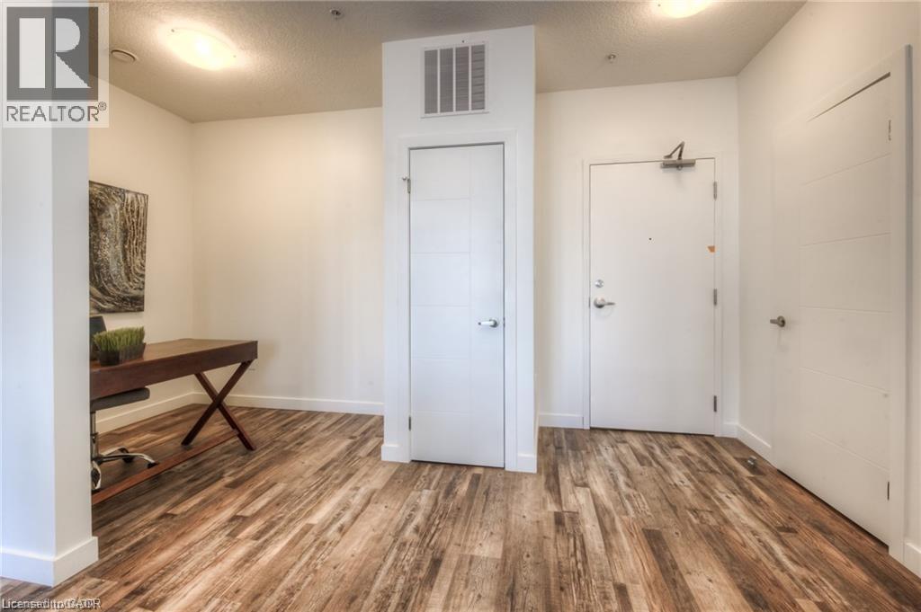 1438 Highland Road W Unit# 605, Kitchener, Ontario  N2N 3K6 - Photo 4 - 40765718