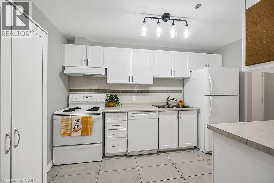 6 Niagara Street Unit# 204, Grimsby, Ontario  L3M 5A4 - Photo 12 - 40765165