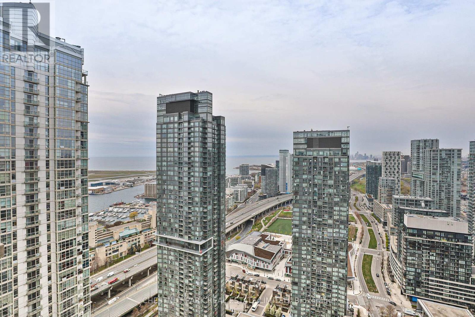 Ph01 - 10 Navy Wharf Court, Toronto, Ontario  M5V 3V2 - Photo 33 - C12377711