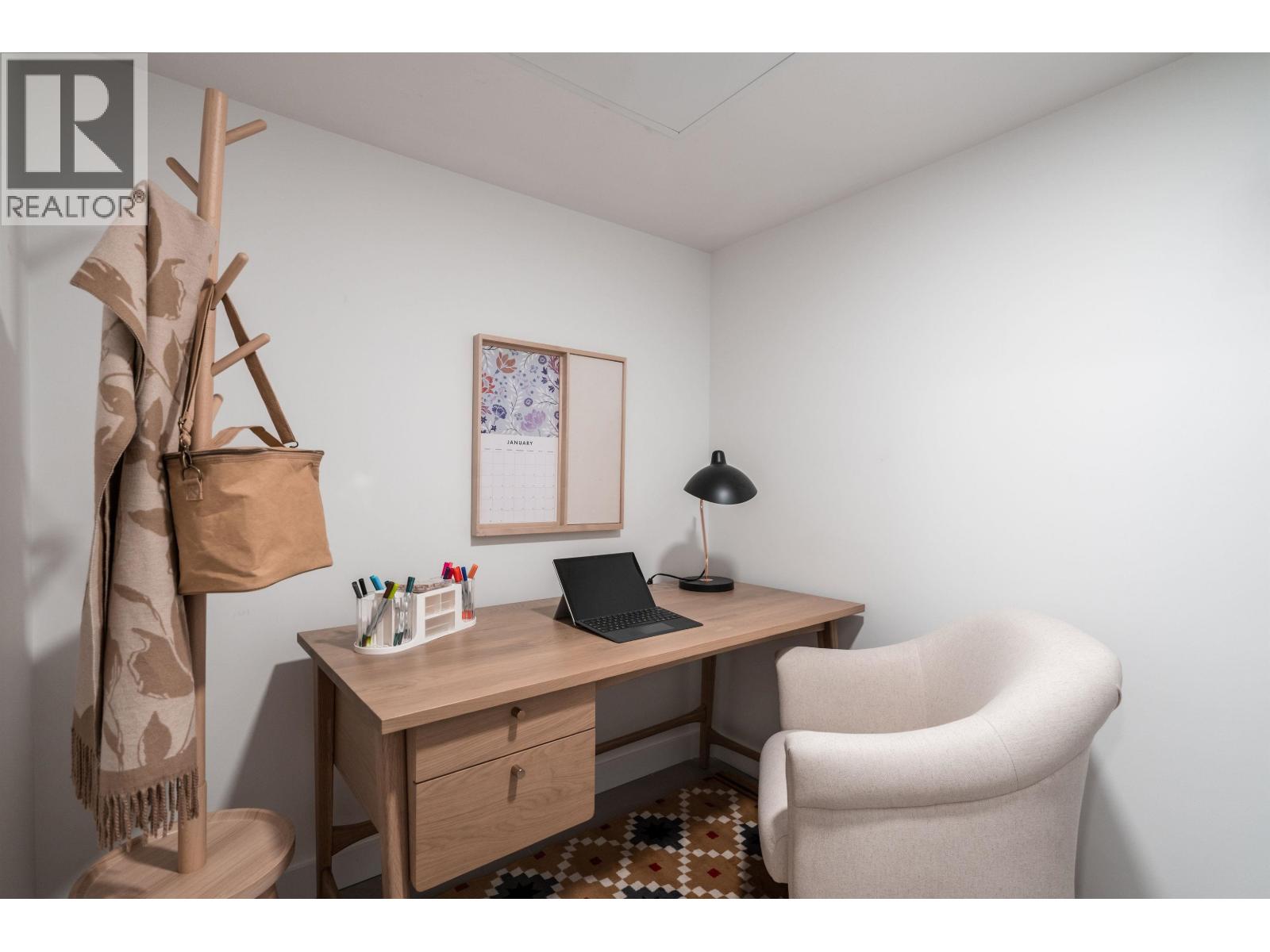 204 2419 Grant Street, Vancouver, British Columbia  V0V 0V0 - Photo 30 - R3042881