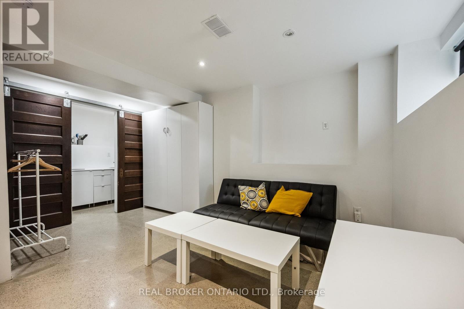 658 Davenport Road, Toronto, Ontario  M5R 1K9 - Photo 31 - C12377742