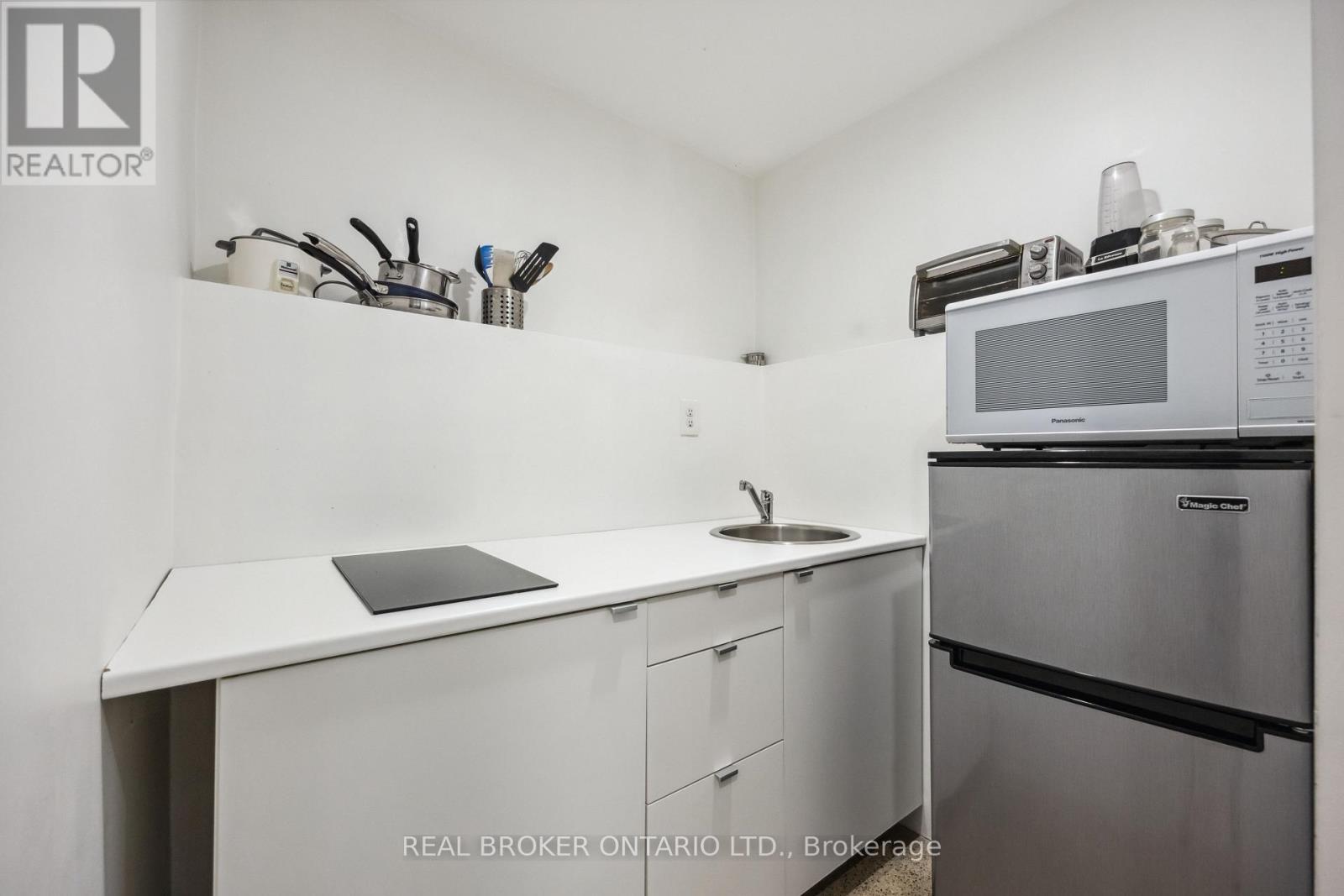 658 Davenport Road, Toronto, Ontario  M5R 1K9 - Photo 33 - C12377742