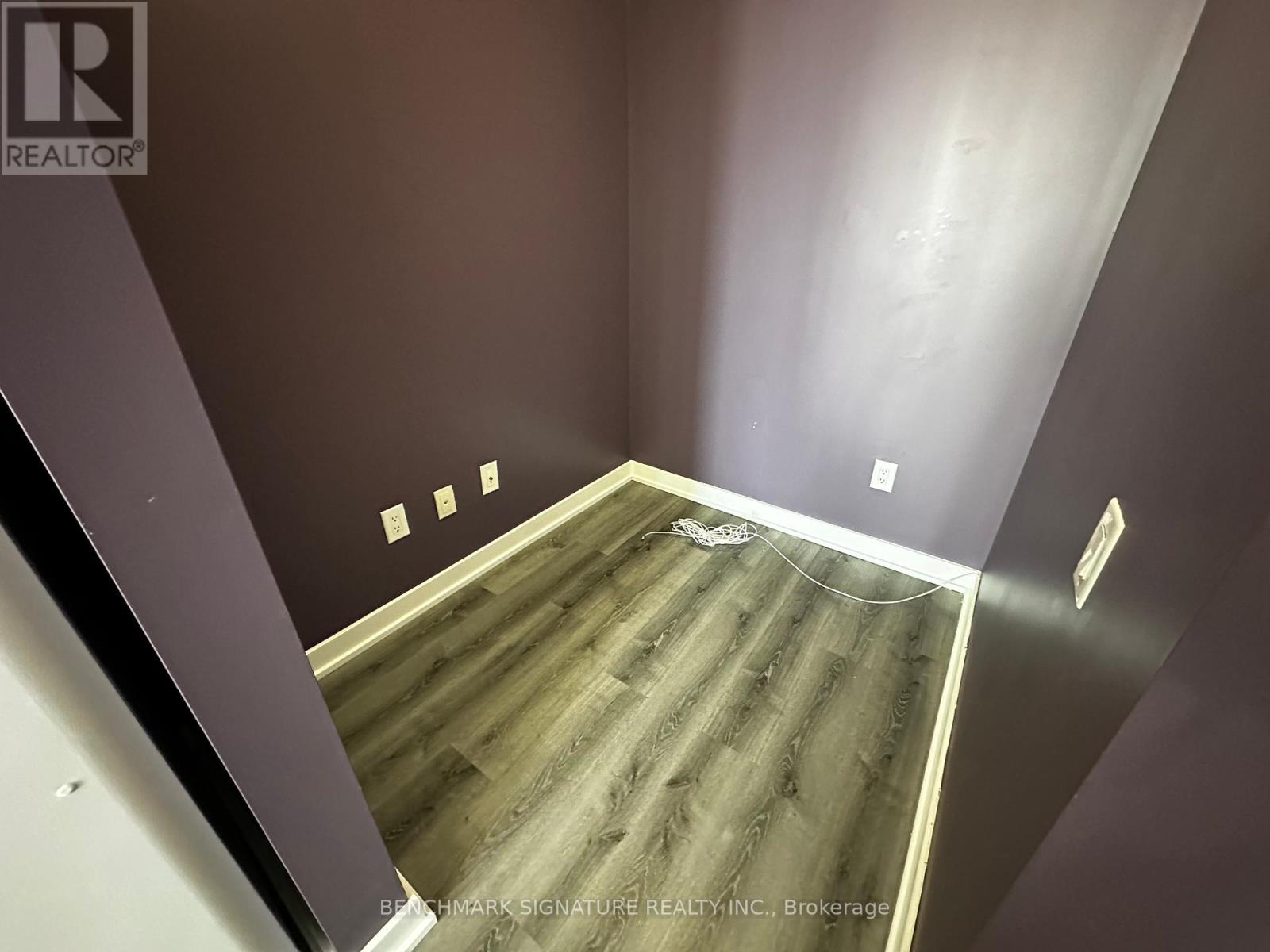 2203 - 29 Singer Court, Toronto, Ontario  M2K 0B3 - Photo 5 - C12377851