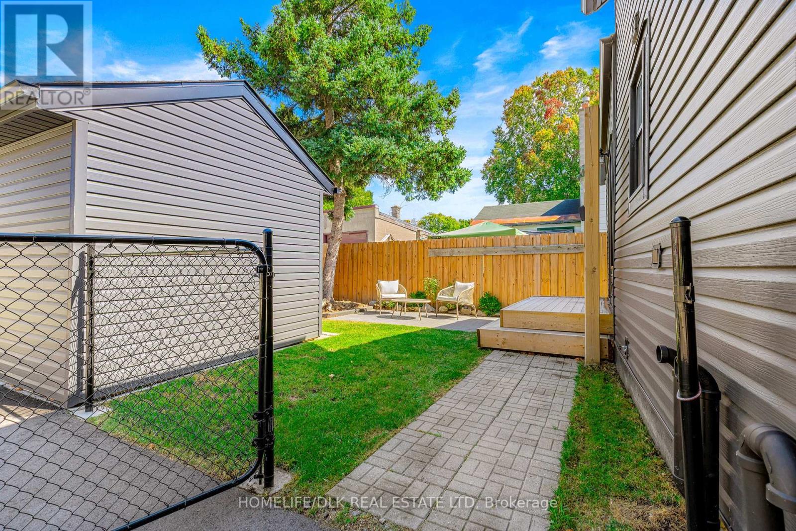 163 Pearl Street W, Brockville, Ontario  K6V 4C7 - Photo 4 - X12377888