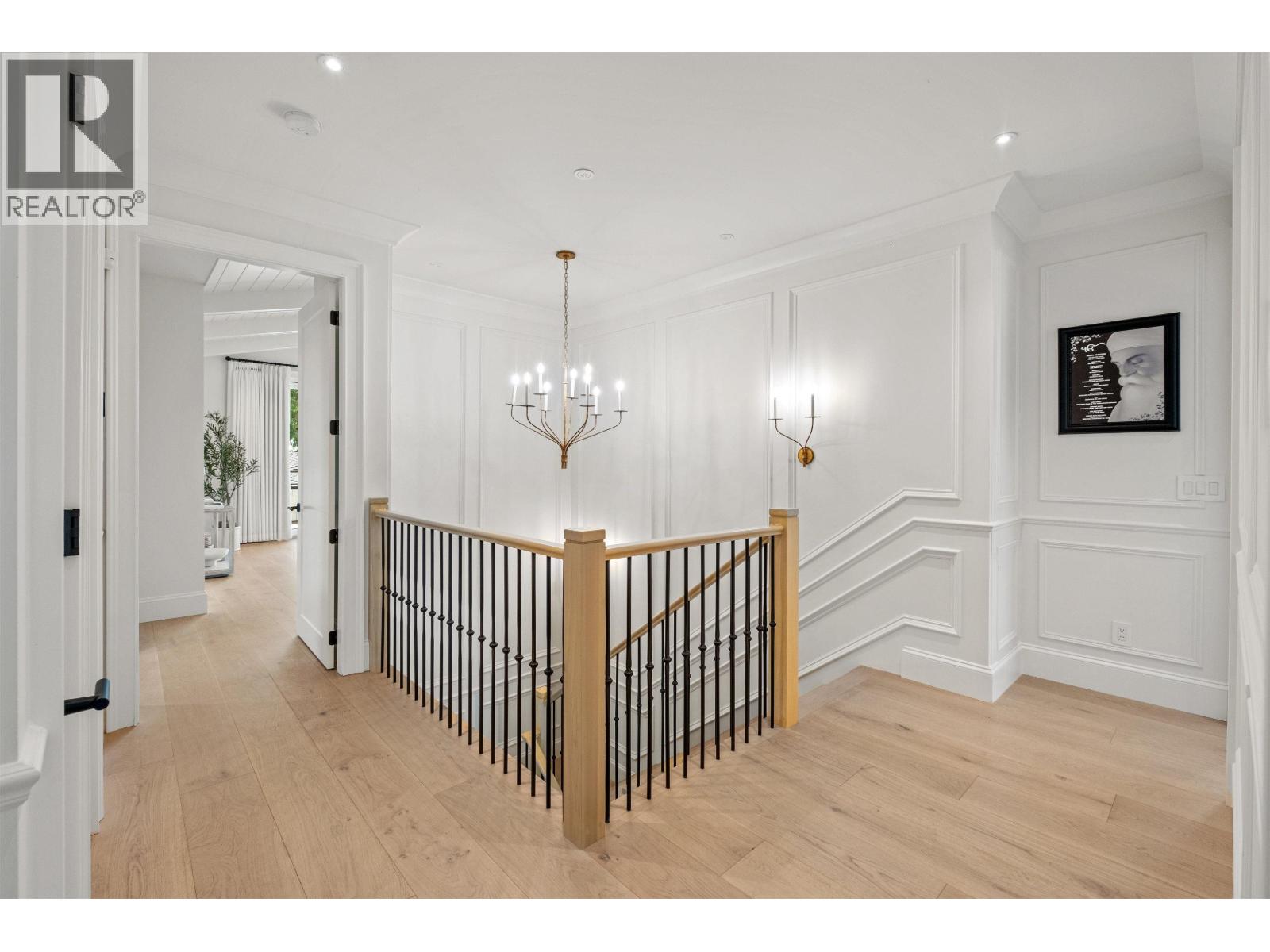 821 E 16th Street, North Vancouver, British Columbia  V7L 2V3 - Photo 15 - R3042828