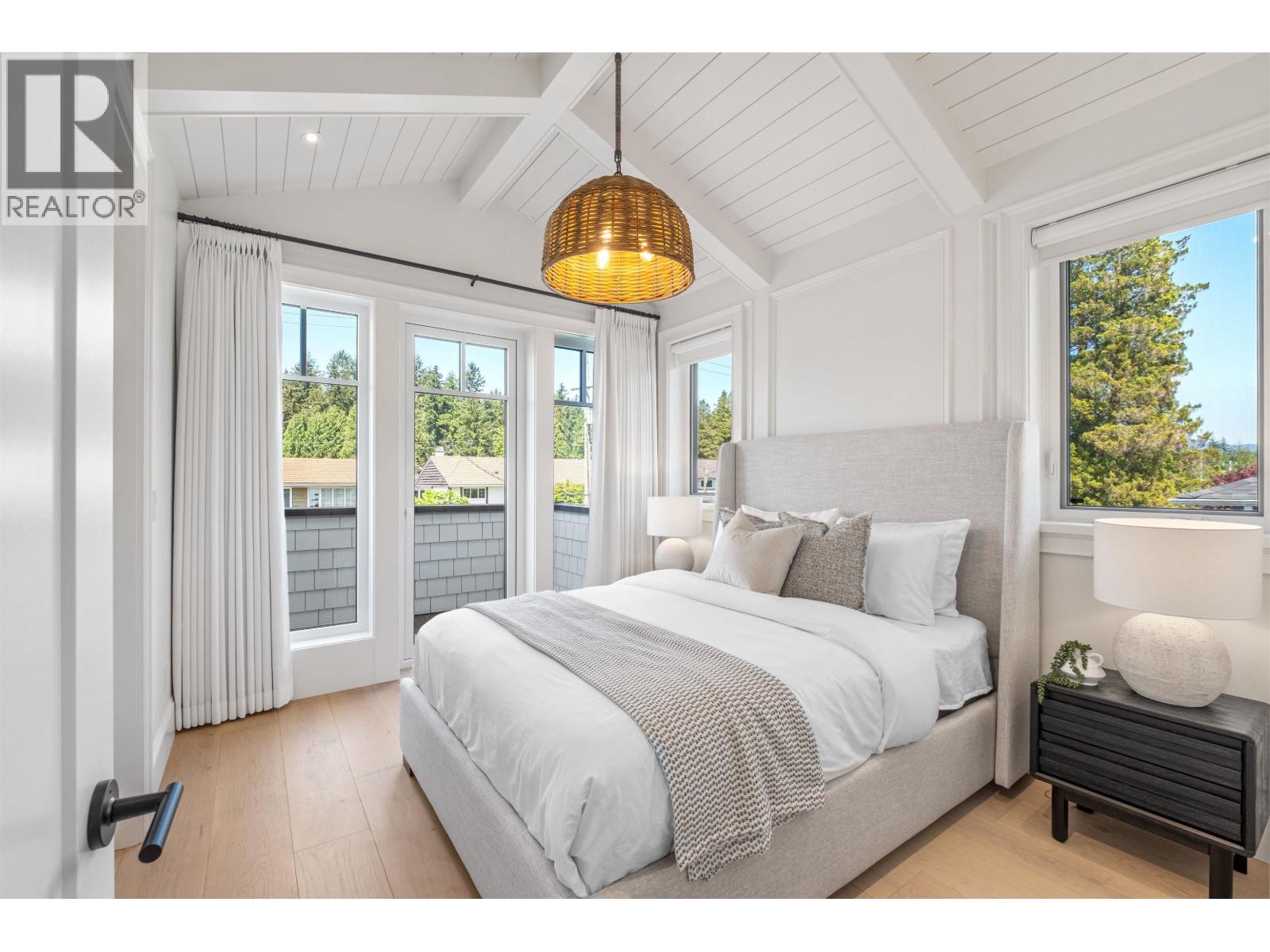 821 E 16th Street, North Vancouver, British Columbia  V7L 2V3 - Photo 22 - R3042828