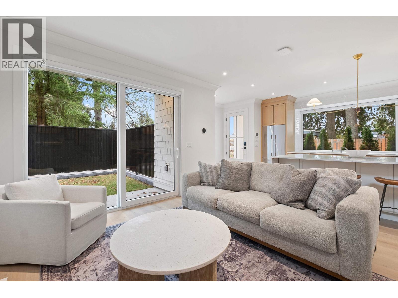821 E 16th Street, North Vancouver, British Columbia  V7L 2V3 - Photo 34 - R3042828