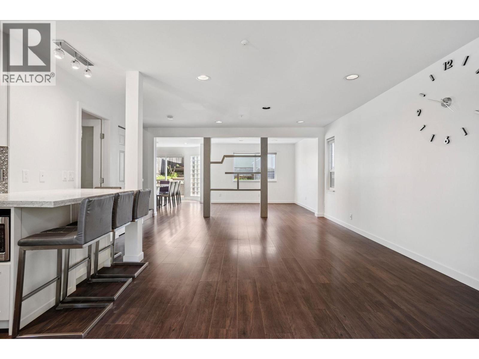 2748 E 23rd Avenue, Vancouver, British Columbia  V5R 1A8 - Photo 9 - R3042839