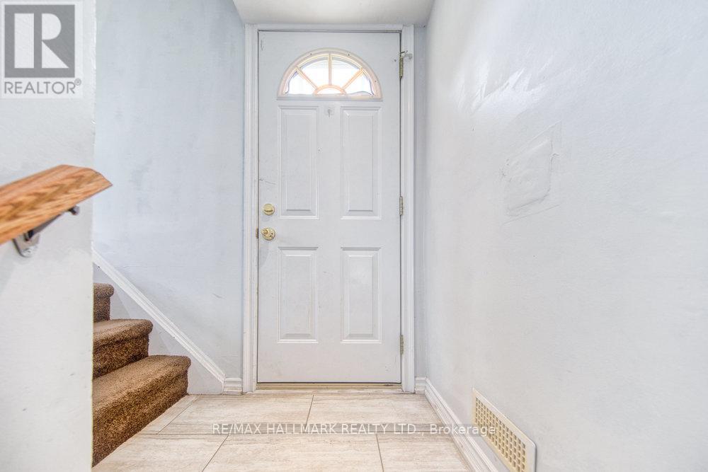 31 Glen Muir Drive, Toronto, Ontario  M1M 2C6 - Photo 24 - E12377781