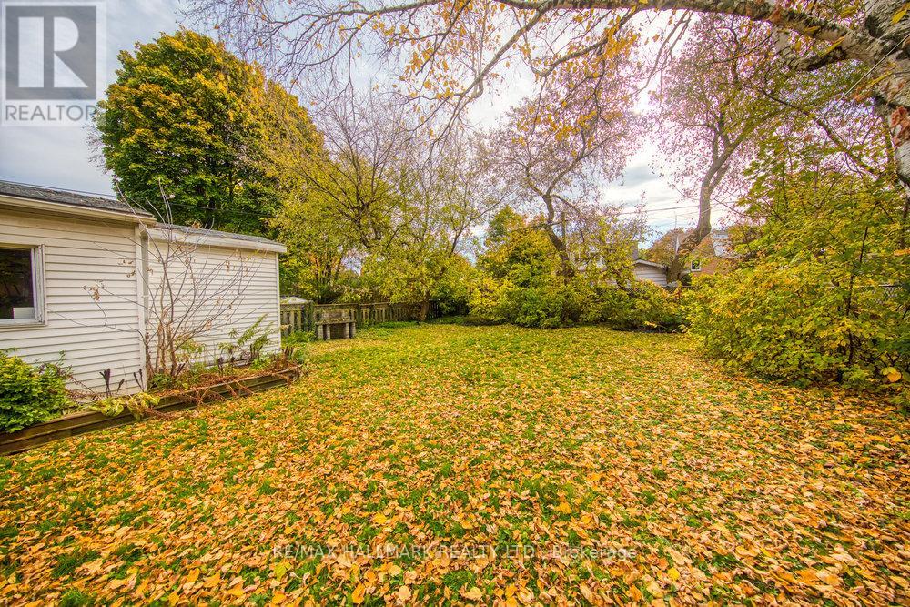 31 Glen Muir Drive, Toronto, Ontario  M1M 2C6 - Photo 36 - E12377781