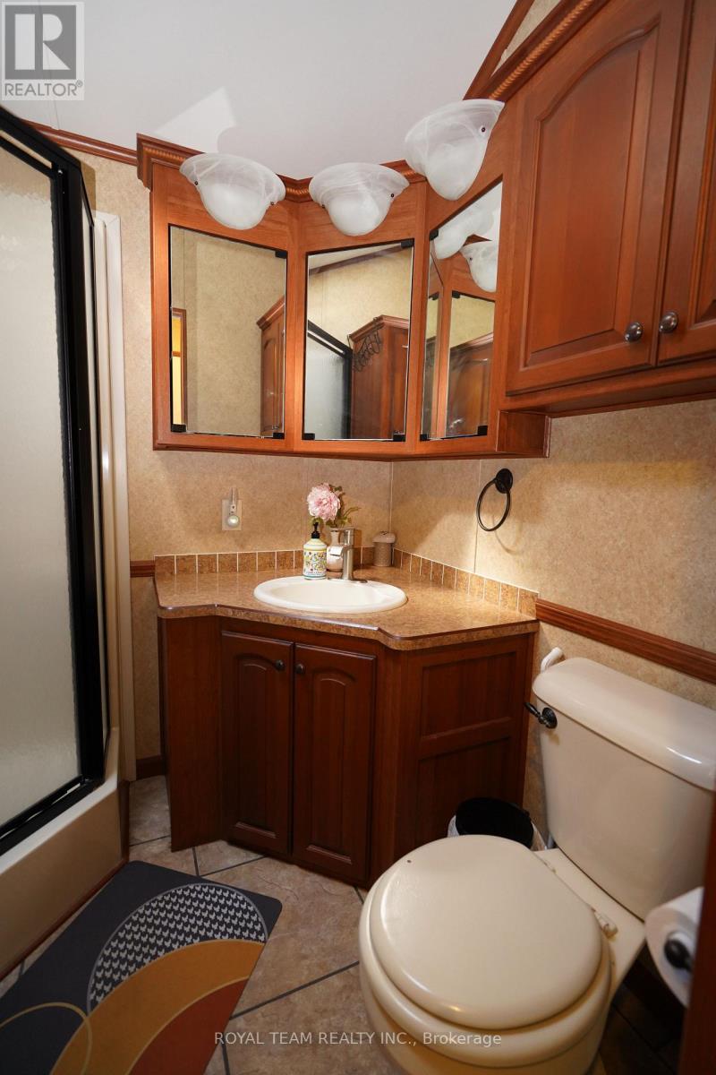15014 Ninth Line, Whitchurch-Stouffville, Ontario  L4A 7X3 - Photo 22 - N12377695