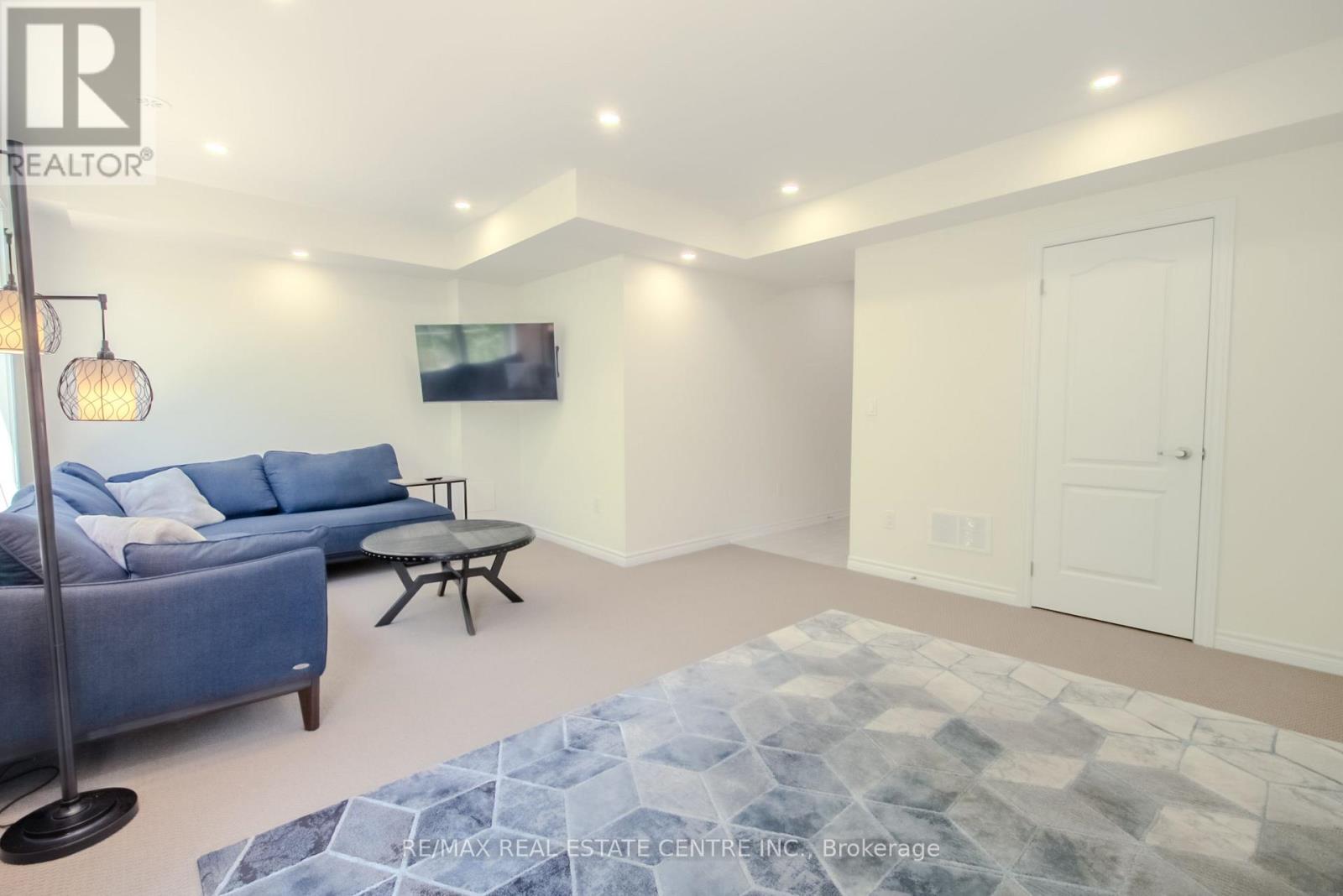 42 - 181 Parktree Drive, Vaughan, Ontario  L6A 5B1 - Photo 18 - N12377847