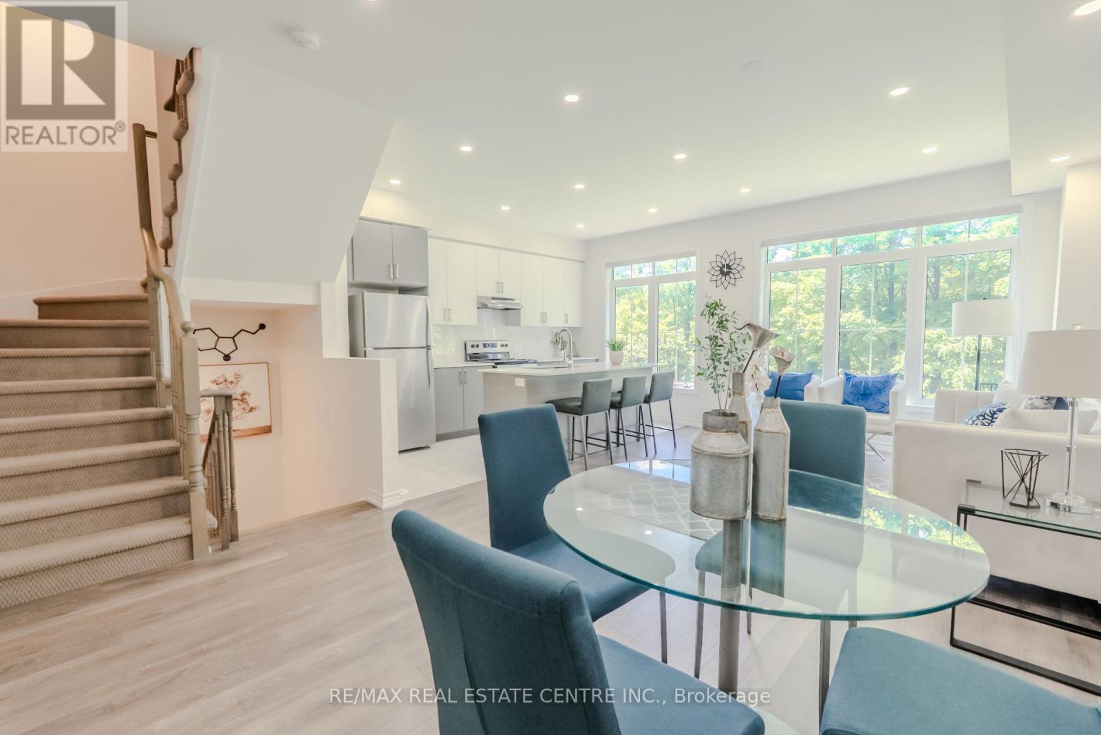 42 - 181 Parktree Drive, Vaughan, Ontario  L6A 5B1 - Photo 6 - N12377847