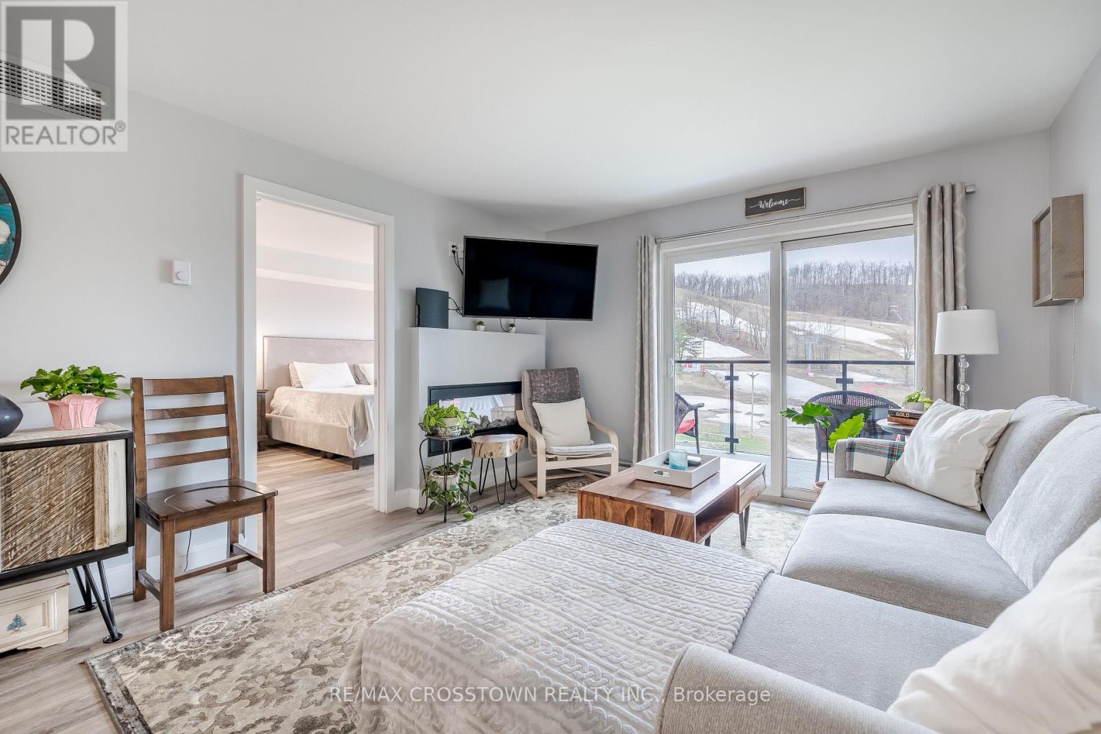 302 - 80 Horseshoe Boulevard, Oro-Medonte (Horseshoe Valley), Ontario  L4M 4Y8 - Photo 16 - S12377696