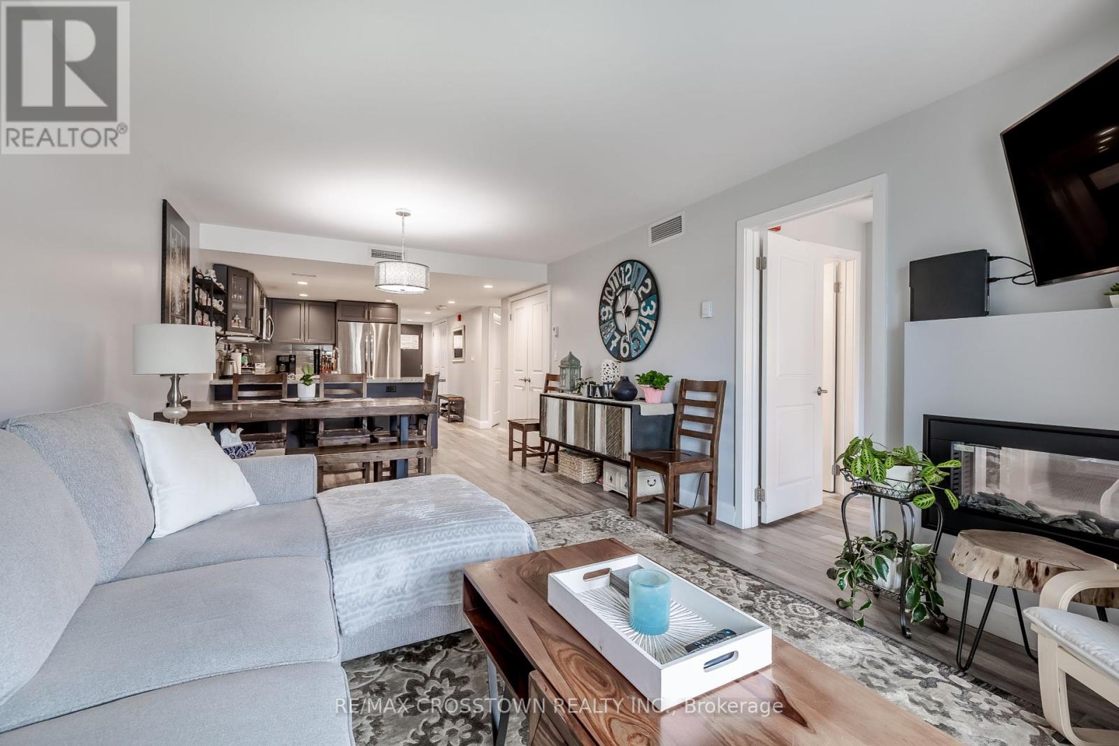302 - 80 Horseshoe Boulevard, Oro-Medonte (Horseshoe Valley), Ontario  L4M 4Y8 - Photo 18 - S12377696