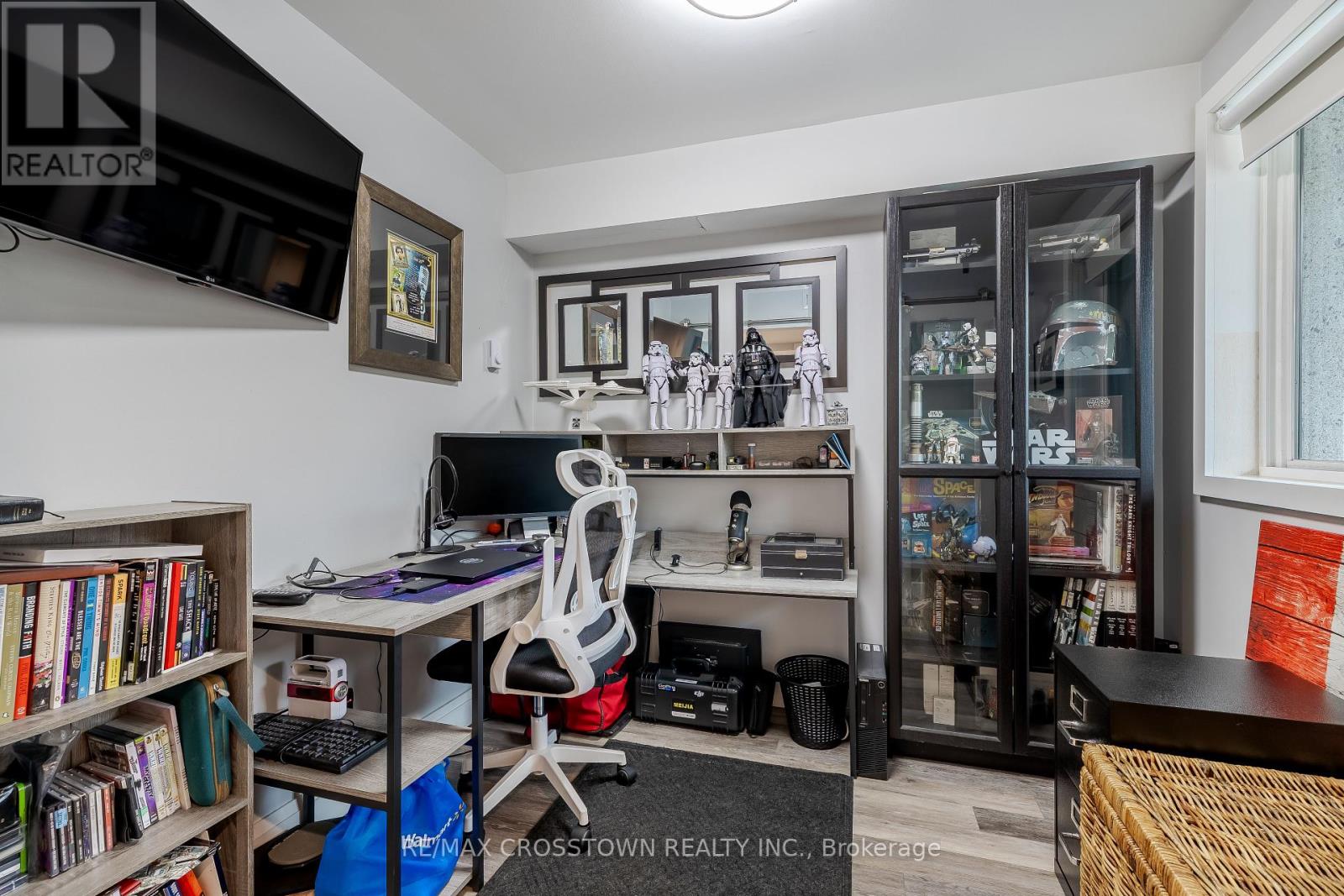 302 - 80 Horseshoe Boulevard, Oro-Medonte (Horseshoe Valley), Ontario  L4M 4Y8 - Photo 6 - S12377696