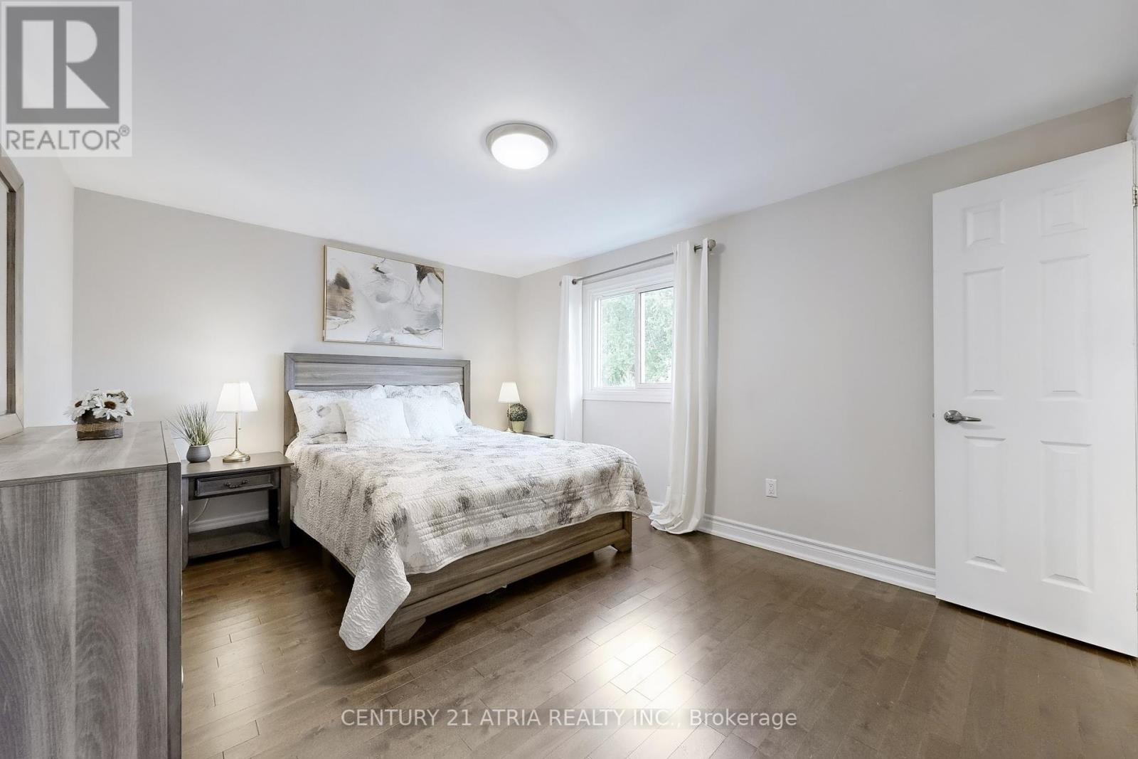 60 Steepleview Crescent, Richmond Hill, Ontario  L4C 9R3 - Photo 29 - N12376361