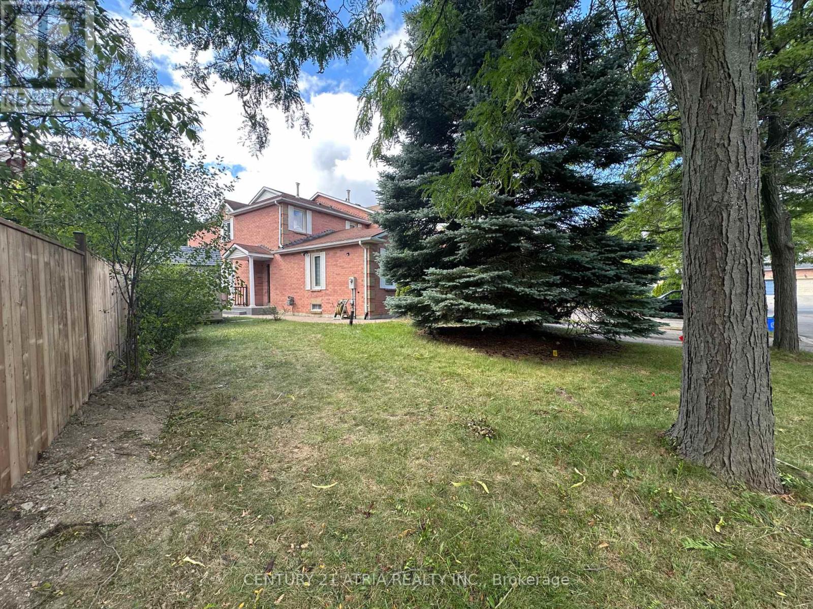 60 Steepleview Crescent, Richmond Hill, Ontario  L4C 9R3 - Photo 42 - N12376361