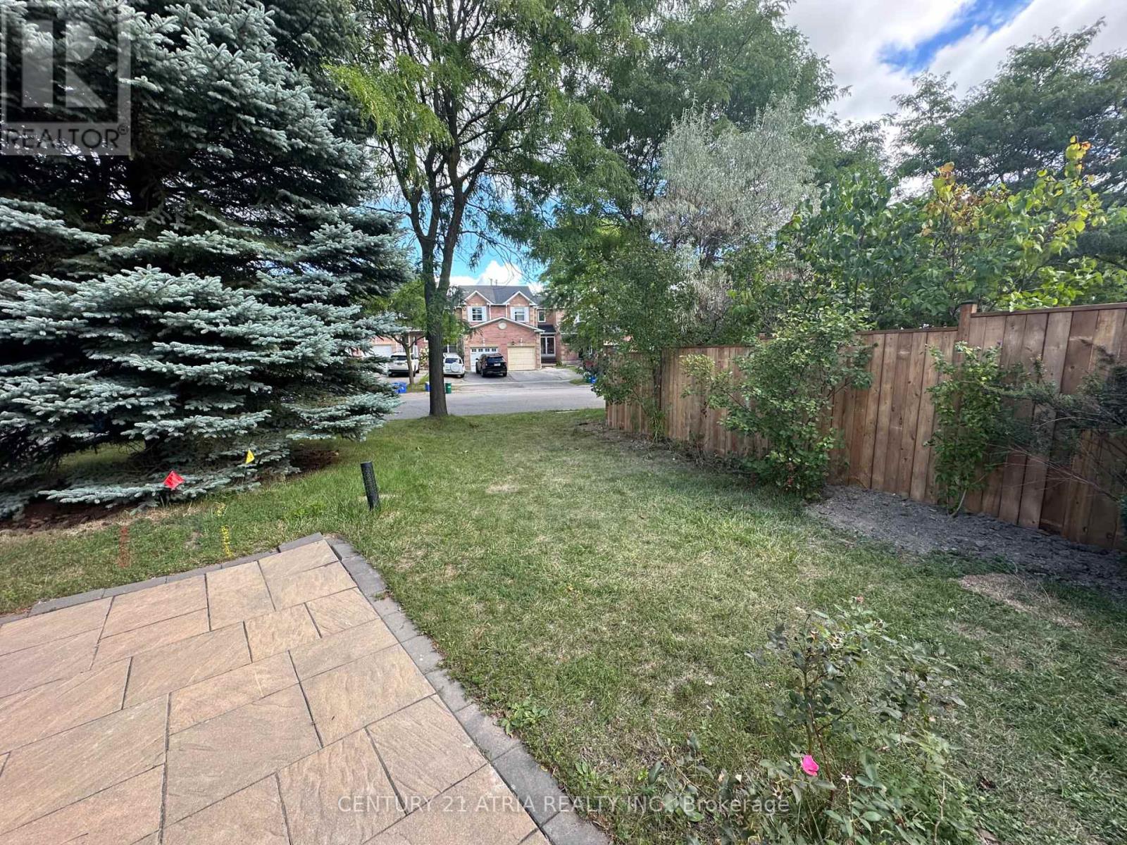 60 Steepleview Crescent, Richmond Hill, Ontario  L4C 9R3 - Photo 44 - N12376361