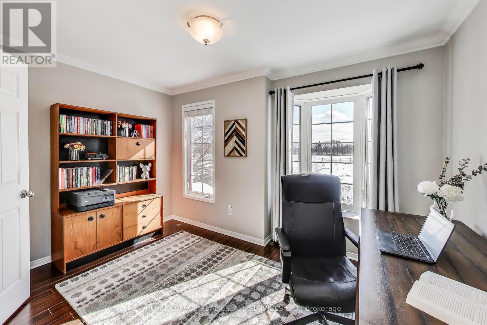 10 - 210 Manitoba Street, Toronto (Mimico), Ontario  M8Y 4G7 - Photo 14 - W12377700