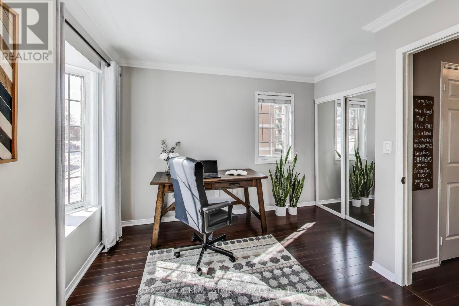 10 - 210 Manitoba Street, Toronto (Mimico), Ontario  M8Y 4G7 - Photo 15 - W12377700