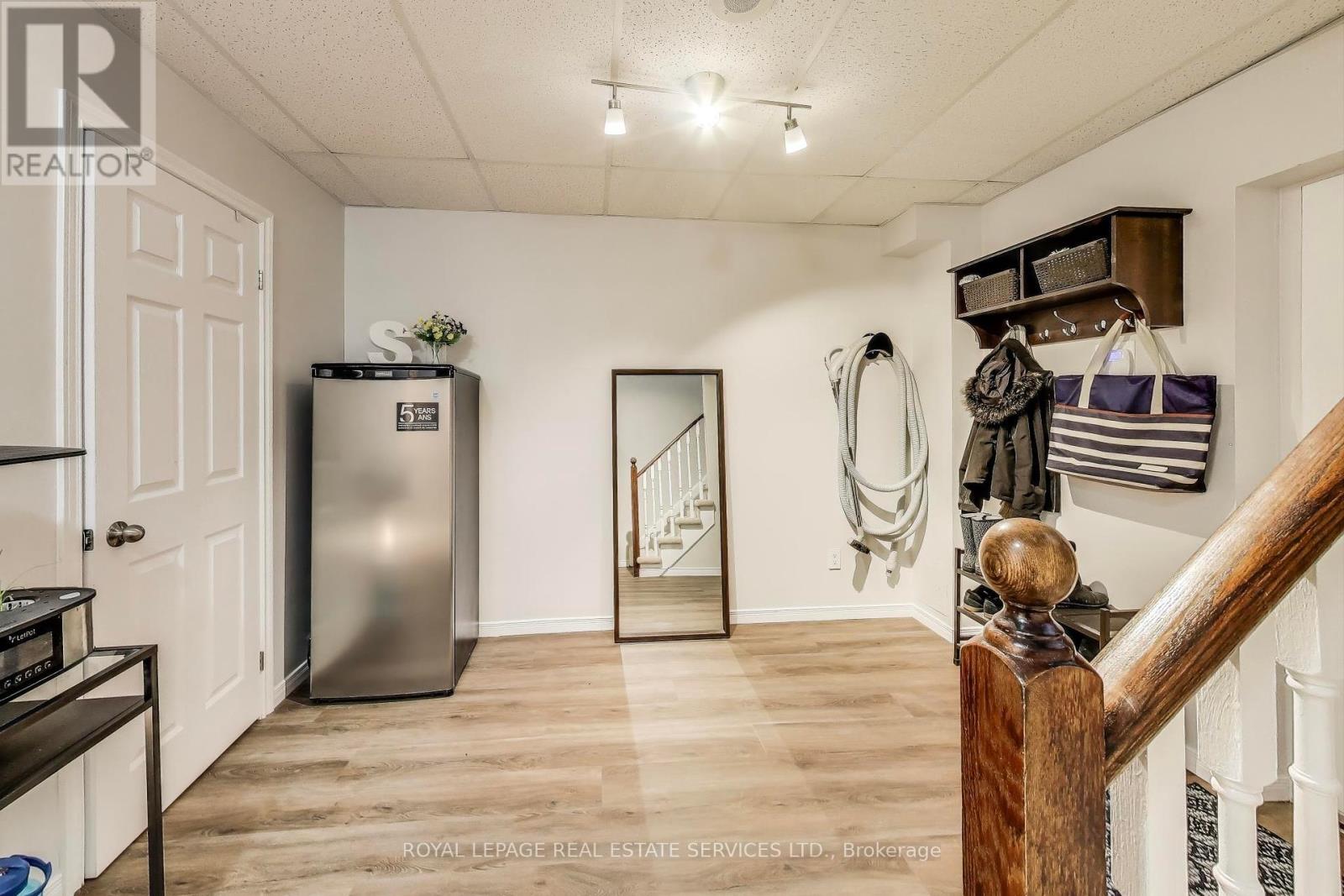 10 - 210 Manitoba Street, Toronto (Mimico), Ontario  M8Y 4G7 - Photo 24 - W12377700