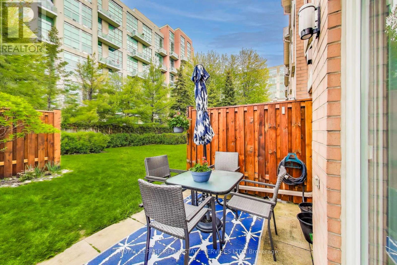 10 - 210 Manitoba Street, Toronto (Mimico), Ontario  M8Y 4G7 - Photo 32 - W12377700