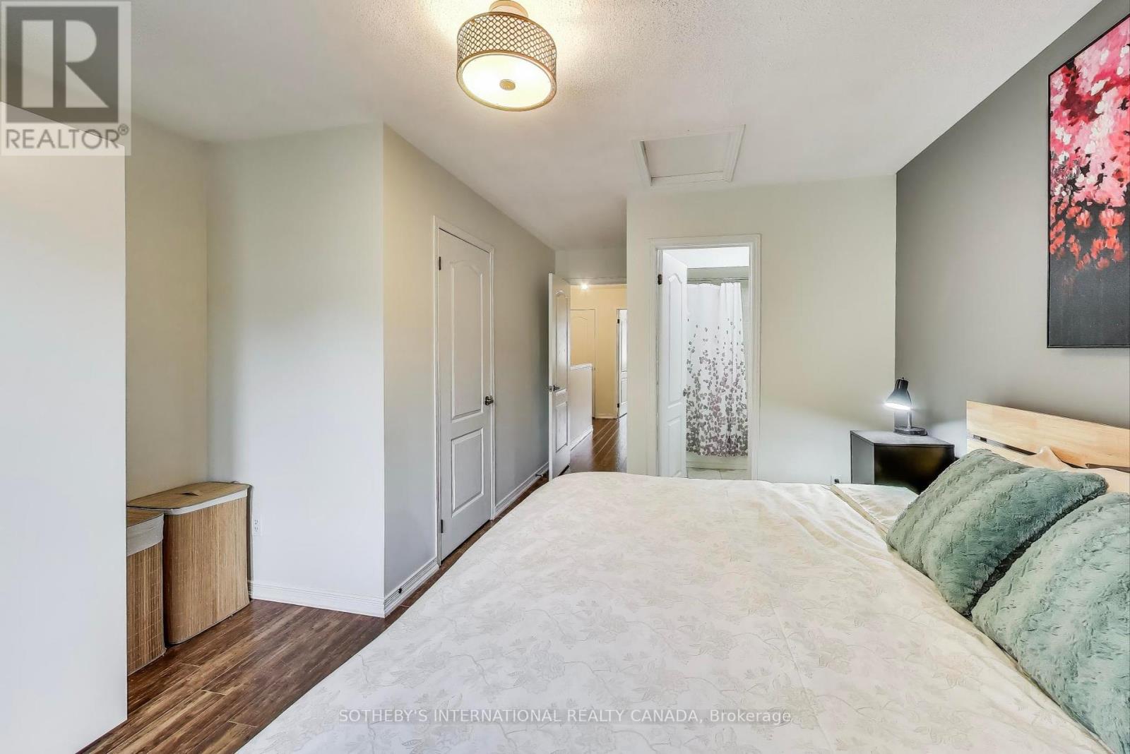 17 - 435 Hensall Circle, Mississauga (Cooksville), Ontario  L5A 4P1 - Photo 16 - W12377720