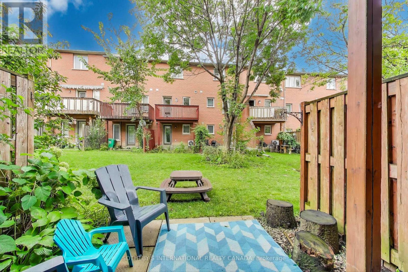 17 - 435 Hensall Circle, Mississauga (Cooksville), Ontario  L5A 4P1 - Photo 24 - W12377720