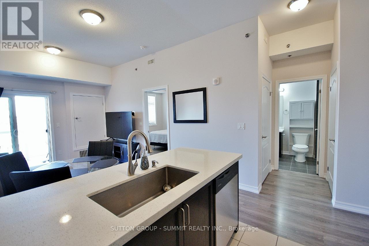 411 - 1360 Costigan Road, Milton (Cl Clarke), Ontario  L9T 8X6 - Photo 9 - W12377808