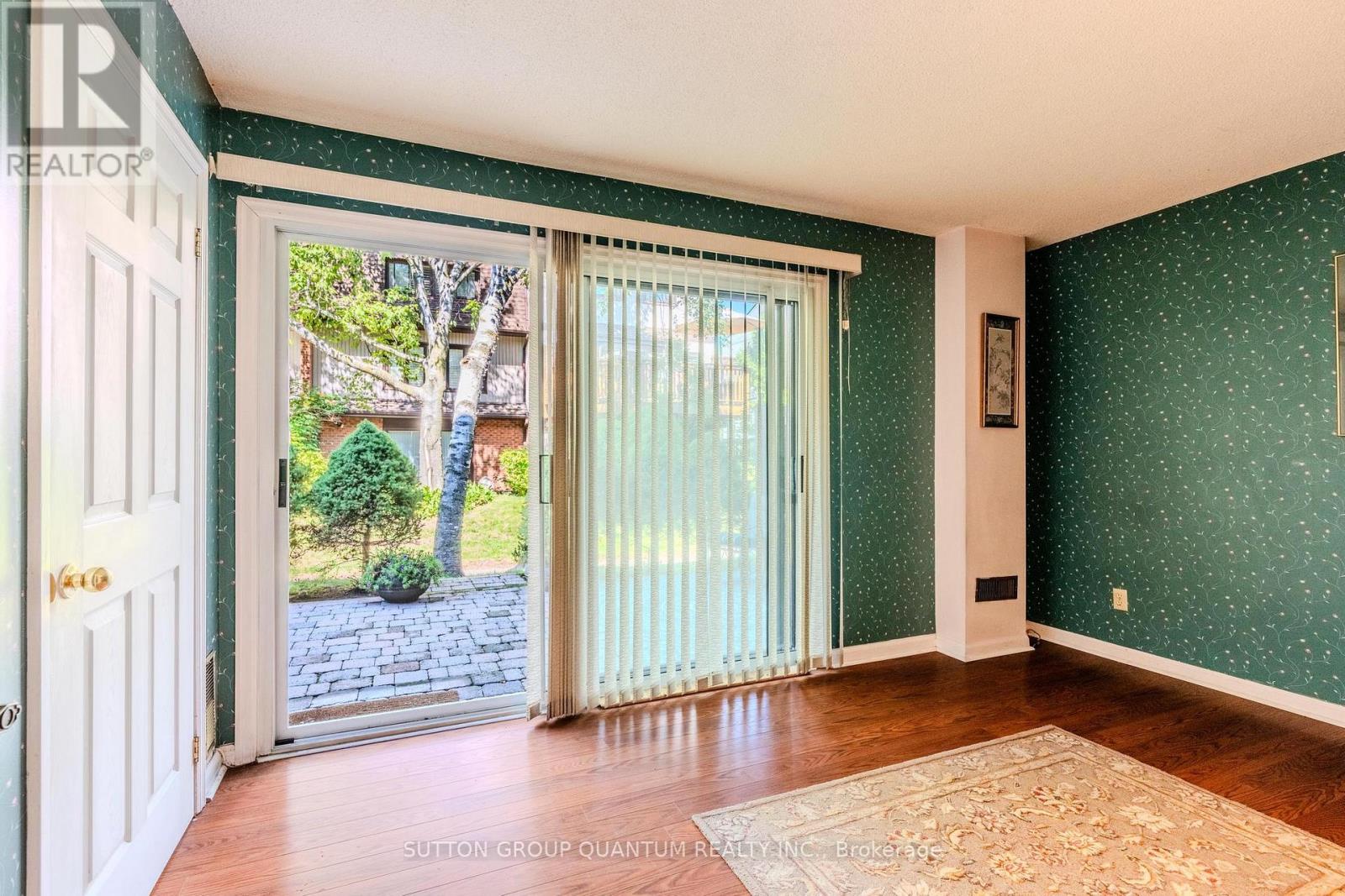 15 - 1020 Walden Circle, Mississauga (Clarkson), Ontario  L5J 4J9 - Photo 7 - W12377821